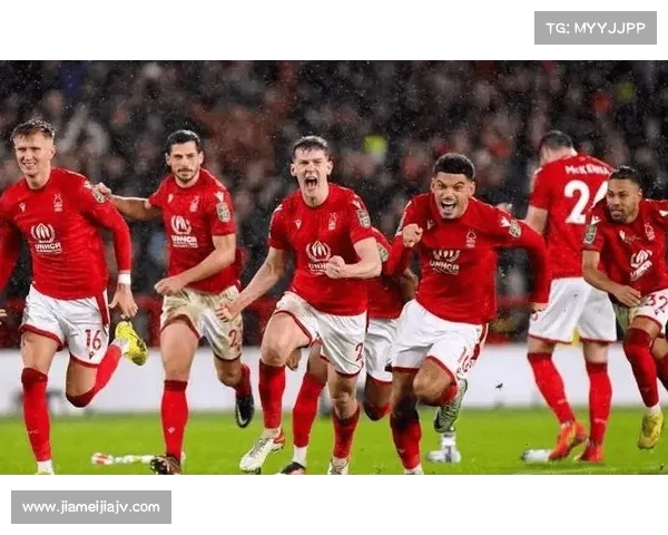 乌德勒支因青训违规遭荷甲转会禁令 无缘引援