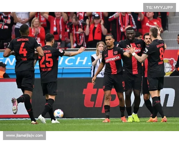 皇马中场补强计划短期过渡与长期发展目标分析 皇马中场补强计划短期过渡与长期发展目标分析